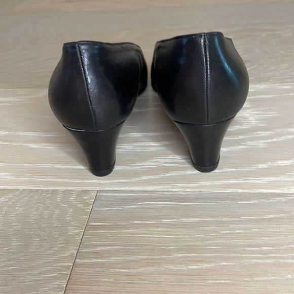 PANCALDI Italian supple black pumps size 8.5 AA - Picture 4 of 8